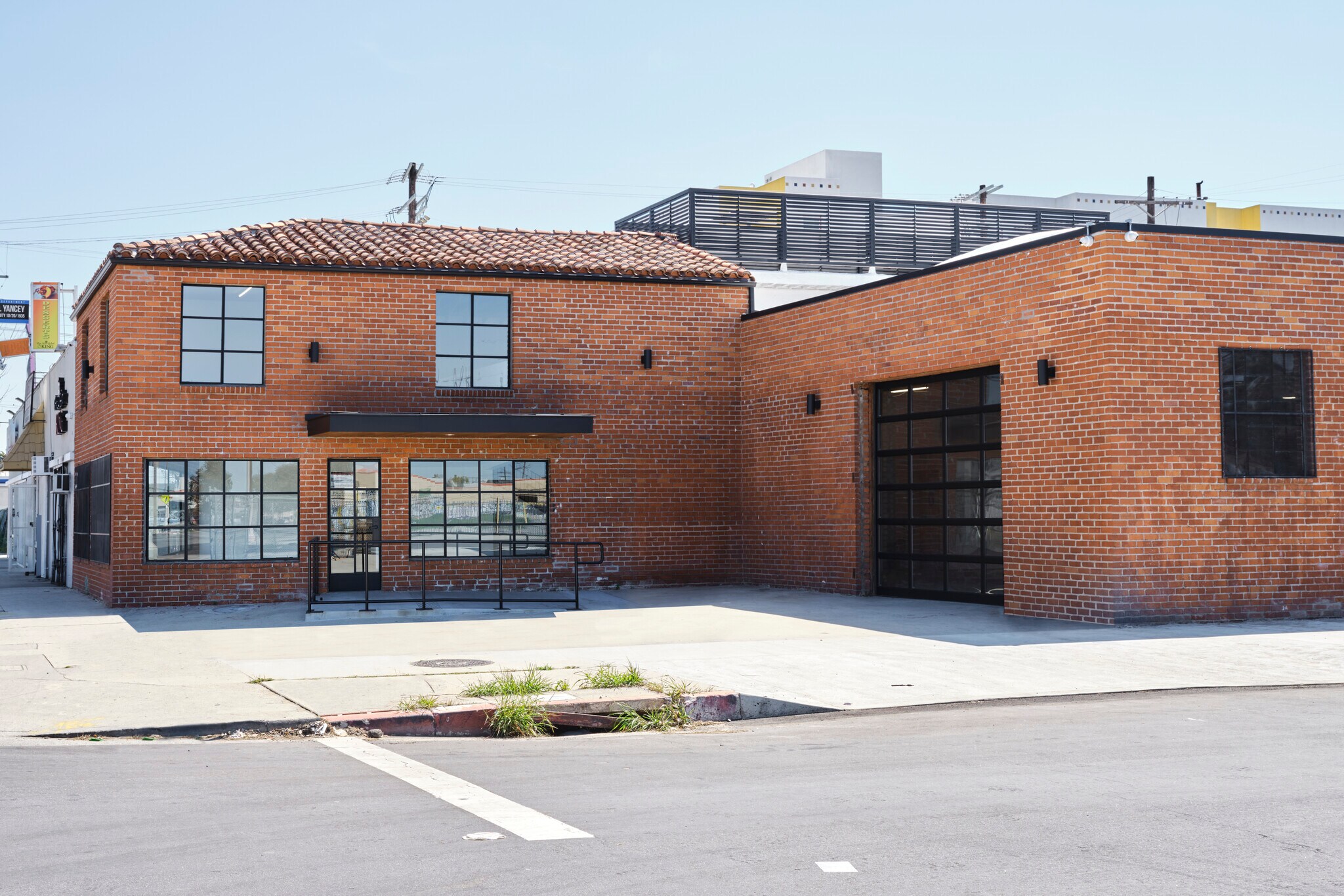 3626 W Jefferson Blvd, Los Angeles, CA to rent Building Photo- Image 1 of 13