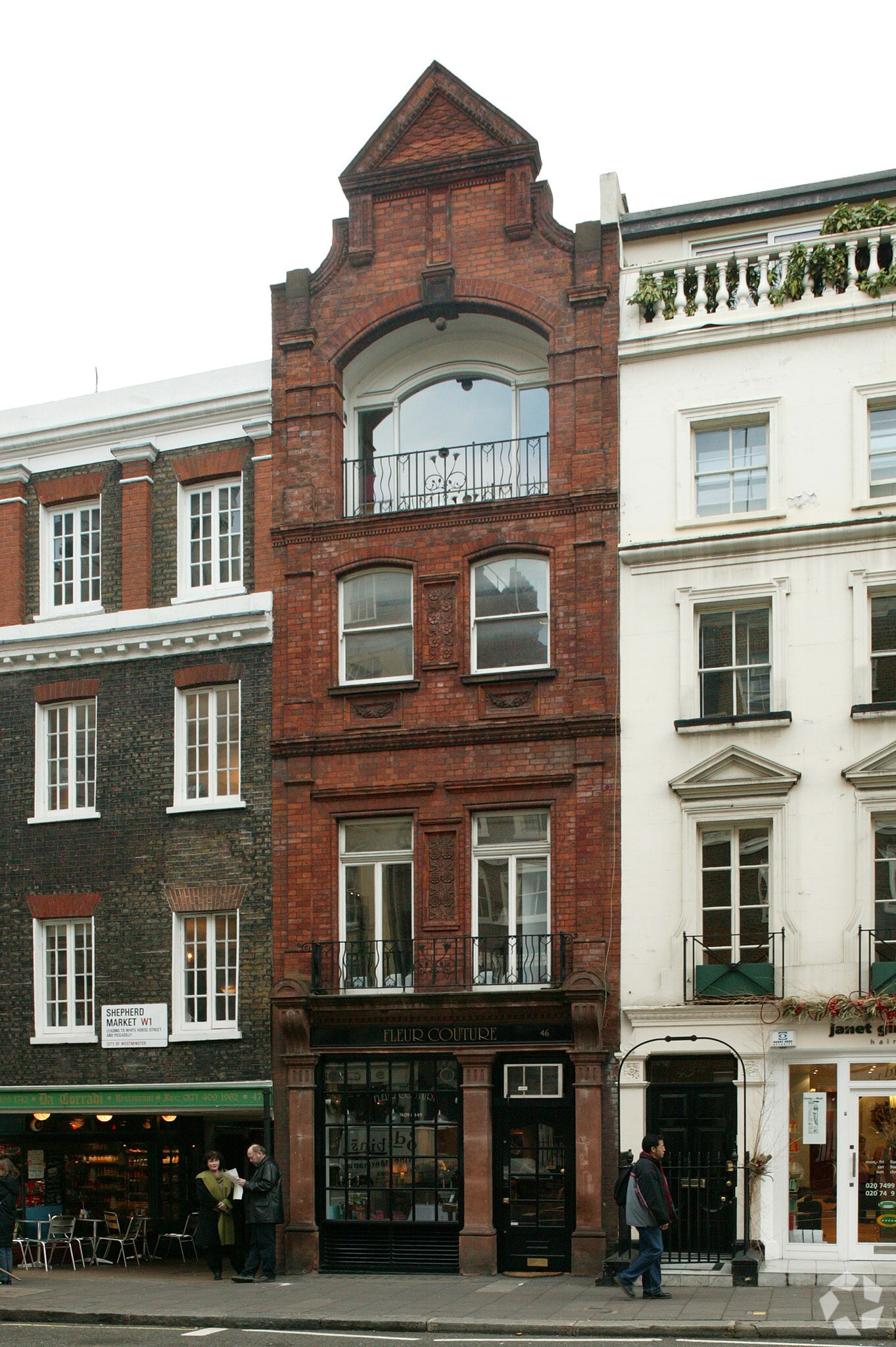 46 Curzon St, London for sale Primary Photo- Image 1 of 1