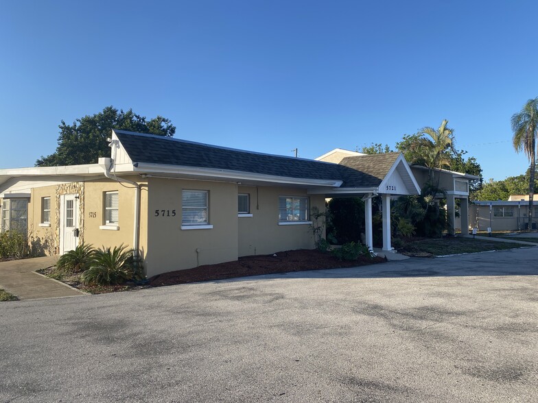 5709-5727 Cortez Rd, Bradenton, FL for sale - Building Photo - Image 1 of 1