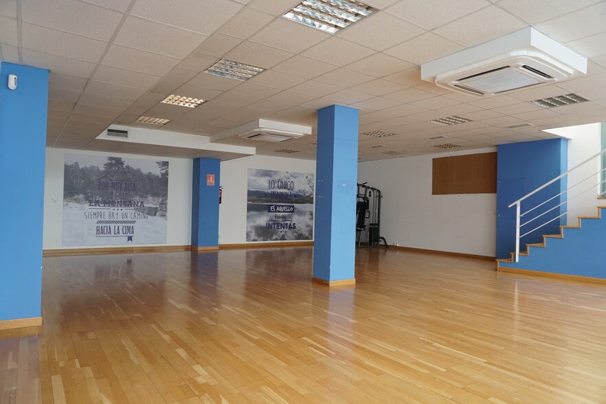View Photo