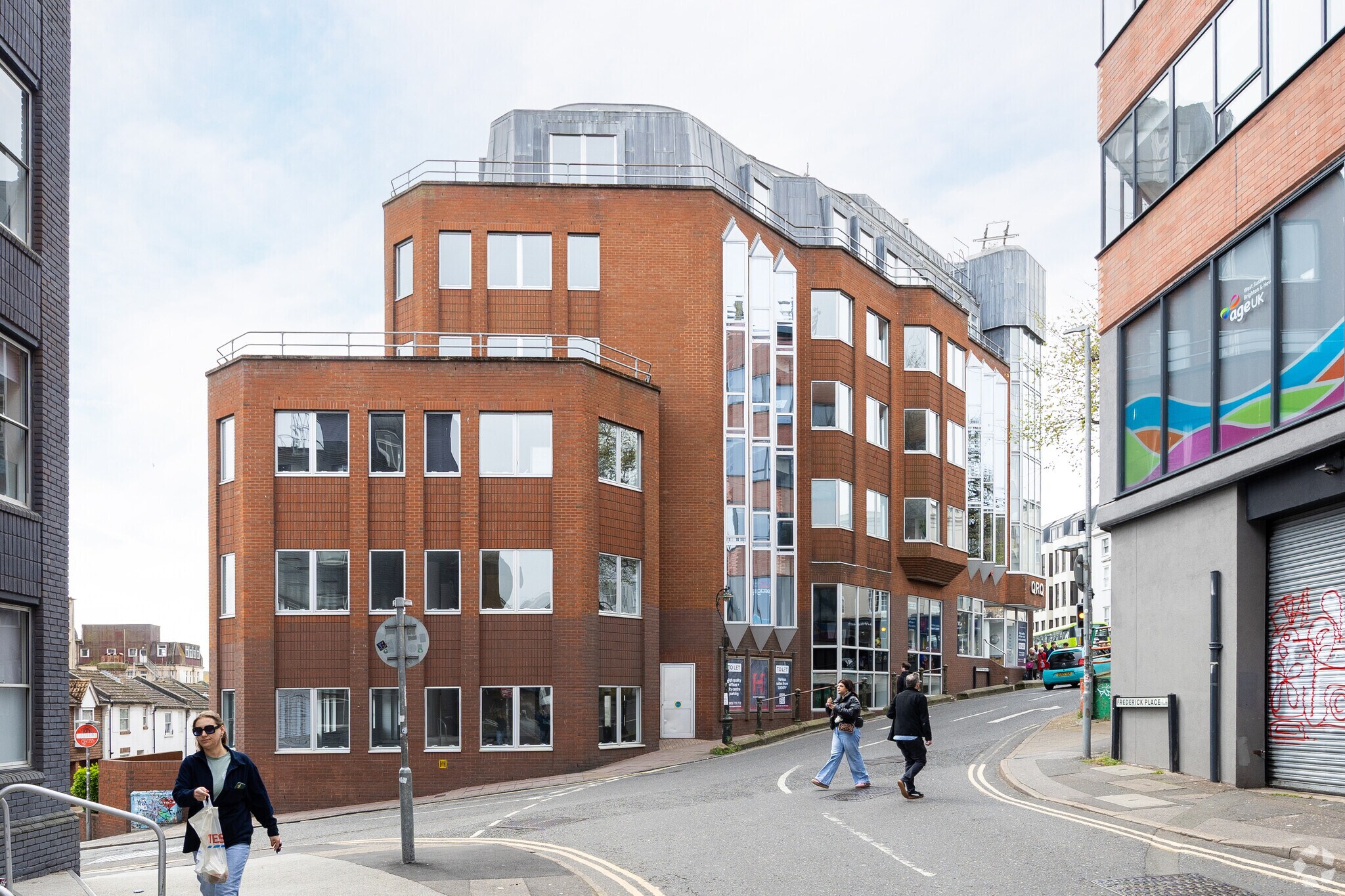 Queens Road Quadrant, Brighton for sale Primary Photo- Image 1 of 1