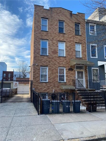 180 12th St, Brooklyn, NY for sale - Building Photo - Image 3 of 5