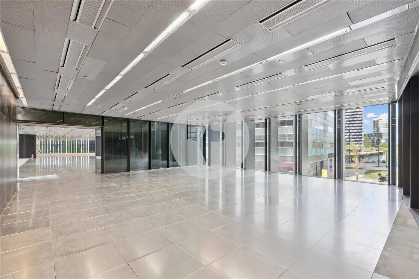 Plaça d'Europa, 29-31, L'Hospitalet de Llobregat, Barcelona to rent Interior Photo- Image 1 of 2