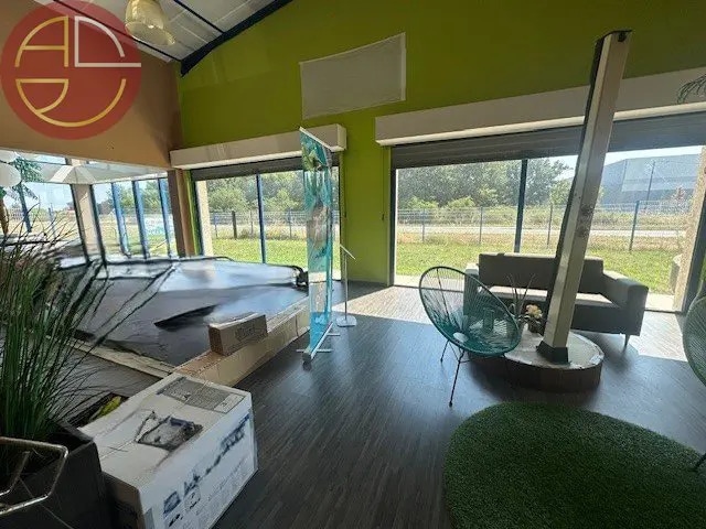 Retail in Cornebarrieu to rent - Building Photo - Image 3 of 6