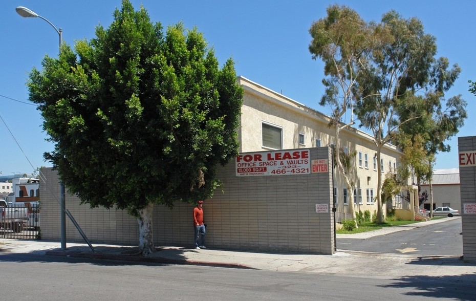 1546 Argyle Ave, Los Angeles, CA for sale - Primary Photo - Image 1 of 1