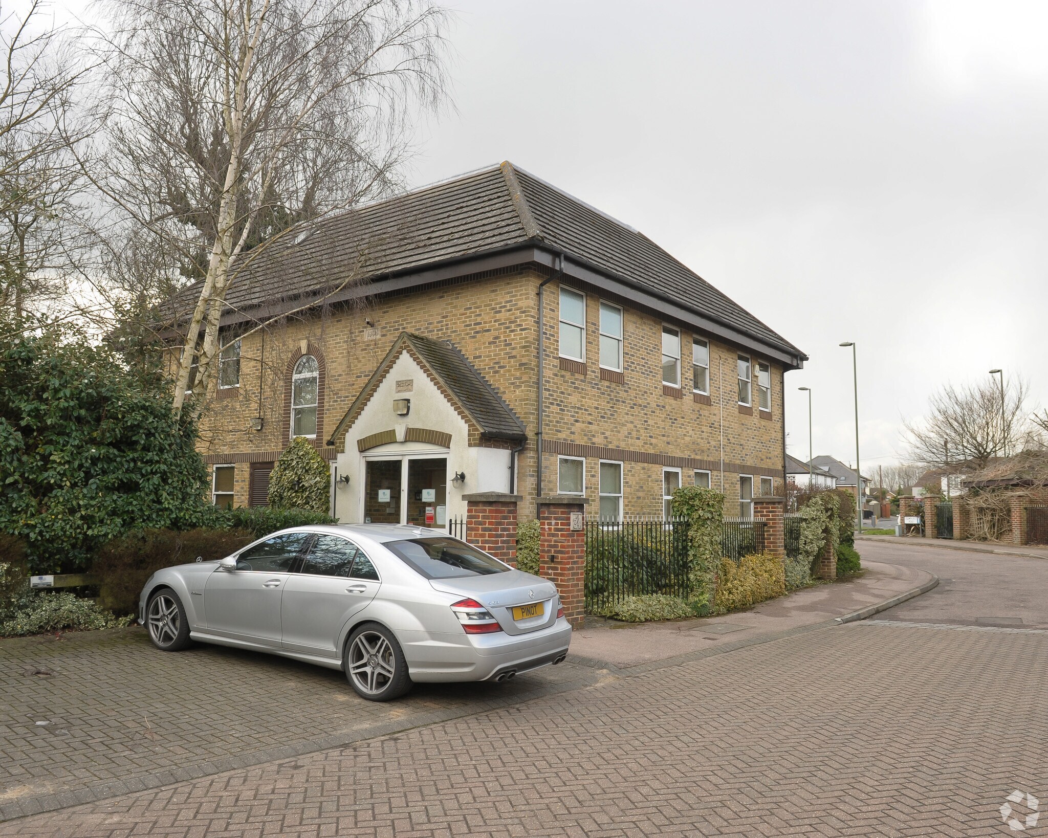 34 Crowhurst Mead, Godstone for sale Primary Photo- Image 1 of 1