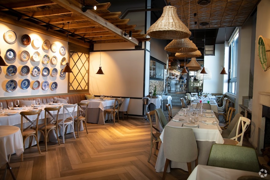 Retail in Madrid, Madrid to rent - Interior Photo - Image 1 of 1