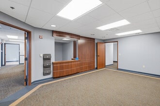 1111 Delafield St, Waukesha, WI to rent Interior Photo- Image 2 of 11