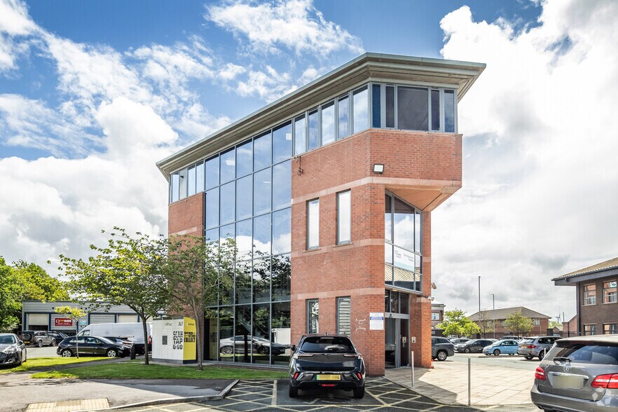 Canal St, Bootle to rent - Building Photo - Image 3 of 3