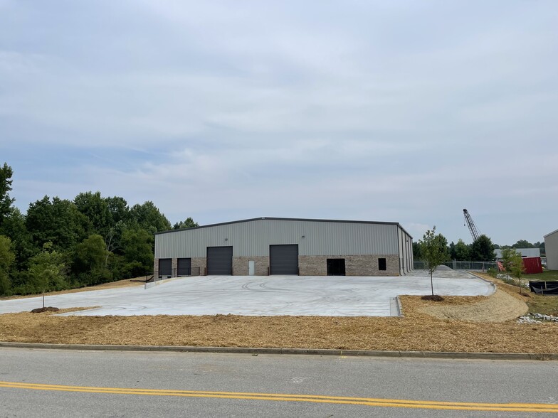 783 Metromont Rd, Hiram, GA for sale - Building Photo - Image 1 of 1