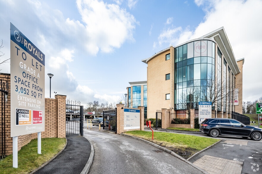 Altrincham Rd, Manchester for sale - Building Photo - Image 3 of 3
