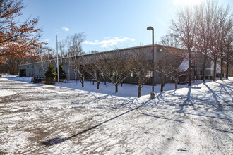 139 Shields Dr, Bennington, VT for rent Building Photo- Image 1 of 11