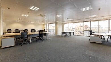 Gran Vía de les Corts Catalanes, 680, Barcelona, Barcelona to rent Interior Photo- Image 2 of 18