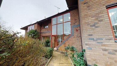 Torwood Clos, Coventry to rent Building Photo- Image 2 of 11