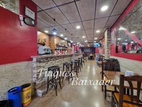 Retail in Castelldefels, Barcelona to rent Interior Photo- Image 1 of 14