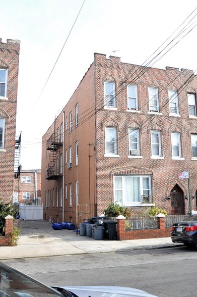 635 E 96th St, Brooklyn, NY for sale - Primary Photo - Image 1 of 1