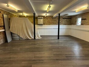 5 Brewers Yard, Shefford to rent Interior Photo- Image 1 of 8