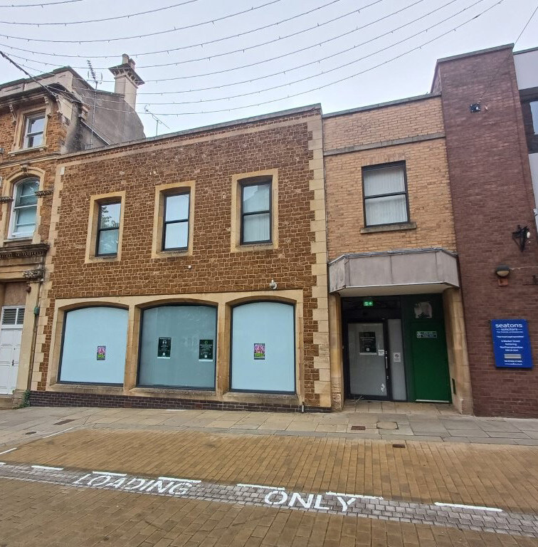 3-4 Market St, Kettering for sale Primary Photo- Image 1 of 3