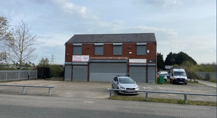Hull Rd, Hull for sale Primary Photo- Image 1 of 1