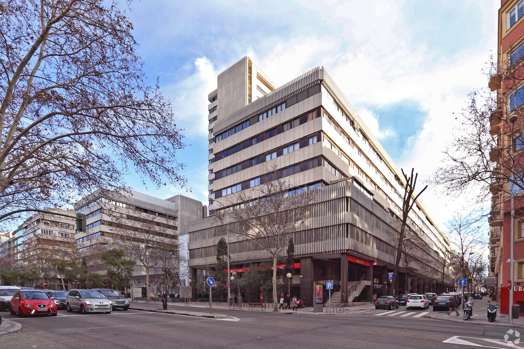 Office in Madrid, Madrid to rent Building Photo- Image 1 of 2