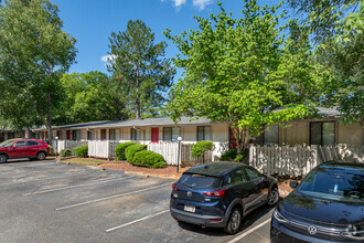 7250 Campbellton Rd SW, Atlanta, GA for sale Primary Photo- Image 1 of 1