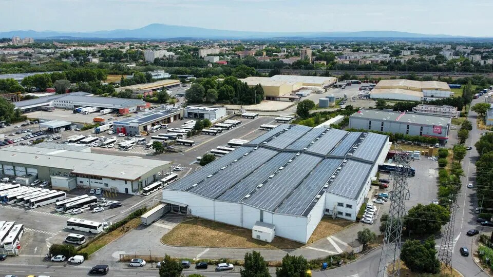 Industrial in Avignon to rent Aerial- Image 1 of 6