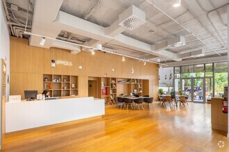 Carrer de Pallars, 193-201, Barcelona, Barcelona to rent Lobby- Image 1 of 12