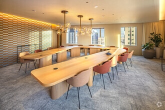 6 Allée de L'arche, Courbevoie to rent Interior Photo- Image 1 of 3