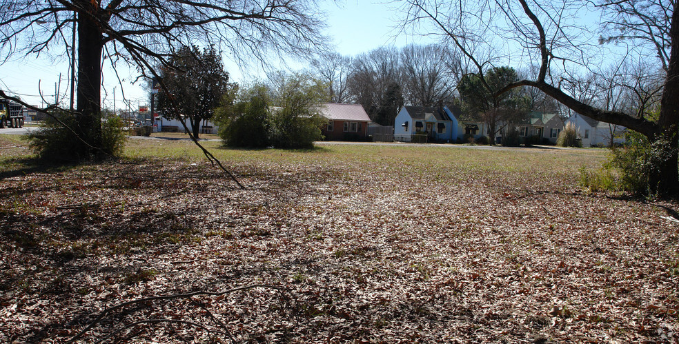 Brooklane Dr, Hueytown, AL for sale - Primary Photo - Image 1 of 1