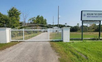 More details for 6200 Thorold Townline Rd, Niagara Falls, ON - Speciality for Sale