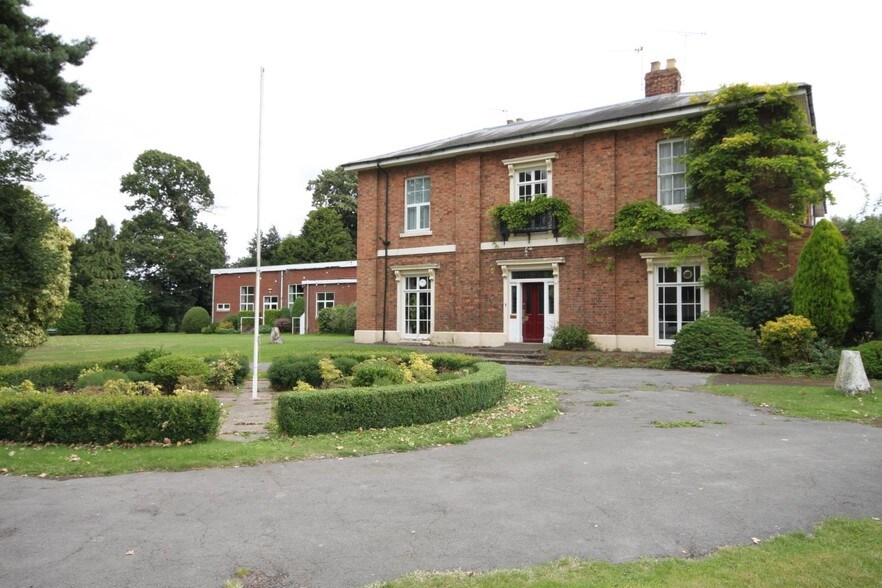 Rugby Rd, Wolston to rent - Building Photo - Image 2 of 4