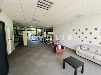 More details for Light Industrial to Rent