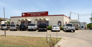 More details for 1616 N Interstate 35 N, Lancaster, TX - Light Industrial for Sale