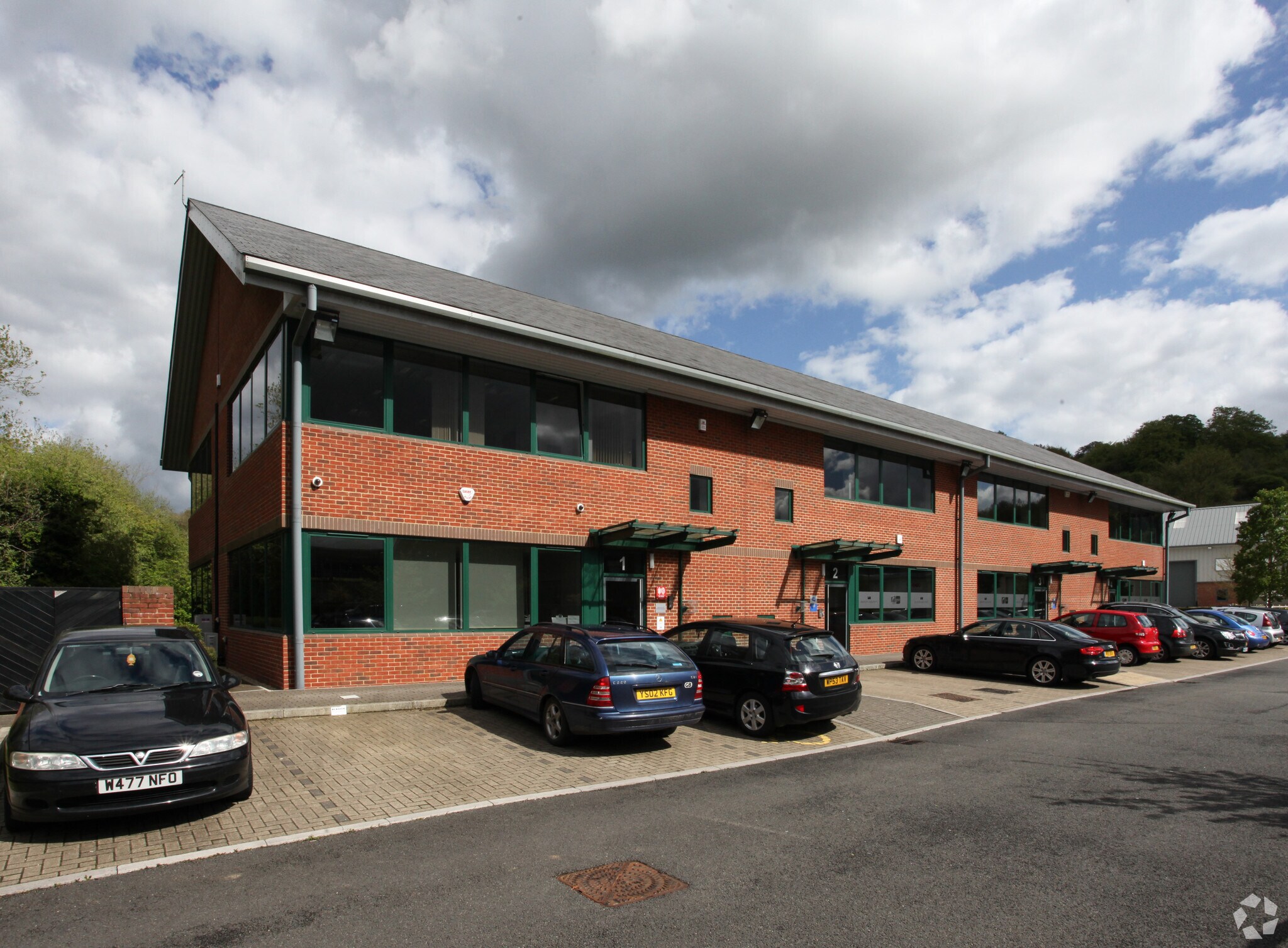 Blenheim Rd, Marlborough to rent Primary Photo- Image 1 of 4