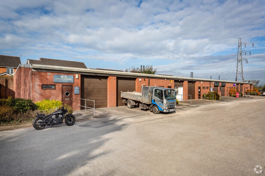 Hartford Business Centre, Northwich for sale - Primary Photo - Image 1 of 1