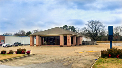 3800 E Race Ave, Searcy, AR for sale Building Photo- Image 1 of 1