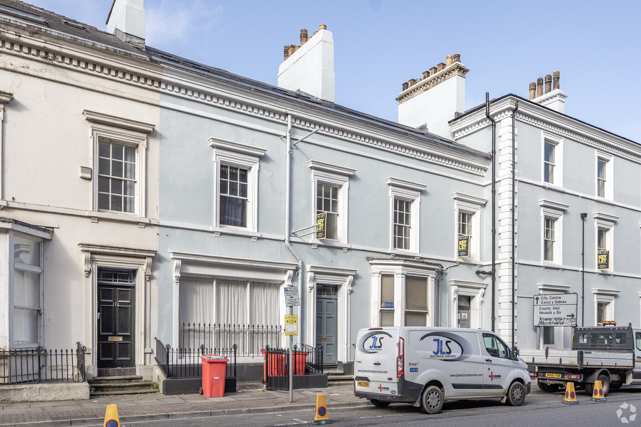 123 Bute St, Cardiff for sale Primary Photo- Image 1 of 1