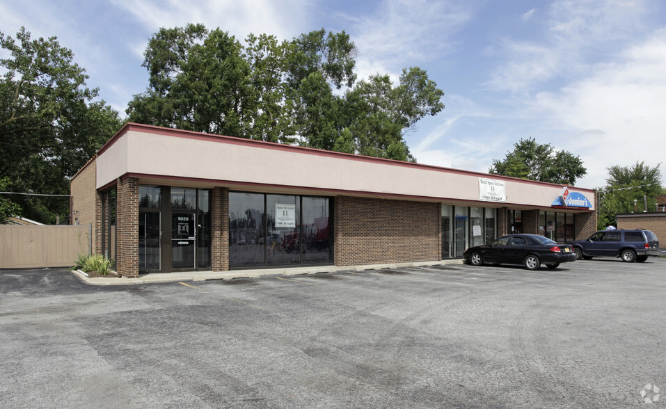 9022-9028 S Cicero Ave, Oak Lawn, IL for rent - Building Photo - Image 2 of 6