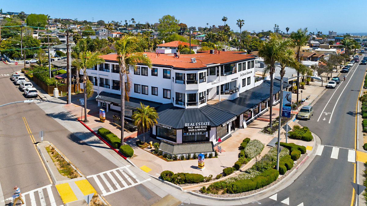 5685-5693 La Jolla Blvd, La Jolla, CA for rent Building Photo- Image 1 of 7