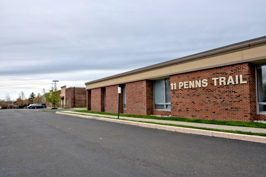 11 Penns Trl, Newtown, PA for rent - Building Photo - Image 1 of 9