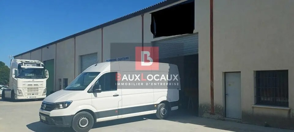 Location Local d'activités 260 m² - Photo 1