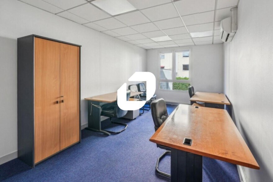 Office in Issy-les-Moulineaux to rent - Building Photo - Image 3 of 15