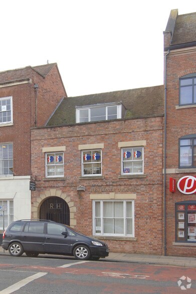 32-33 Foregate St, Worcester for sale - Primary Photo - Image 1 of 1