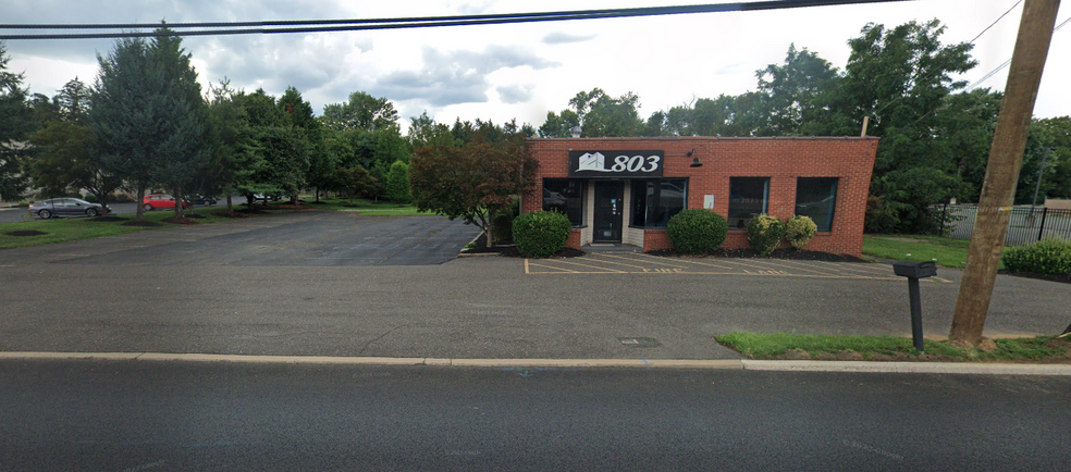 803 Route 130 S, Cinnaminson, NJ for rent - Building Photo - Image 1 of 5