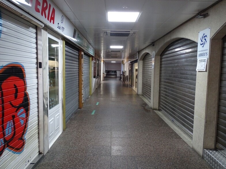 Retail in Vigo for sale - Building Photo - Image 3 of 28