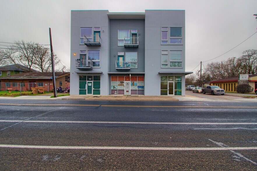 2931 E 12th St, Austin, TX for sale - Primary Photo - Image 1 of 18