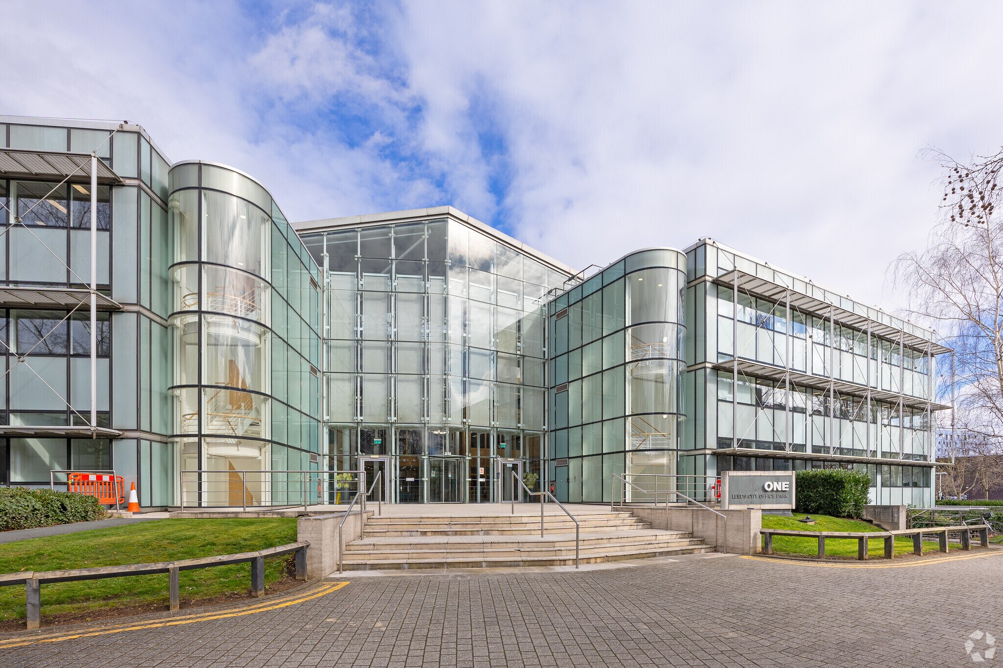 1 Leeds City Office Park, Leeds for sale Primary Photo- Image 1 of 1