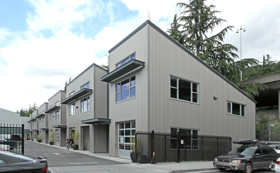 920 S Holgate St, Seattle, WA for sale - Primary Photo - Image 1 of 12