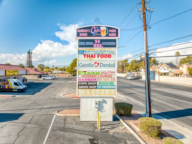 1725 E Warm Springs Rd, Las Vegas, NV for sale - Building Photo - Image 3 of 33