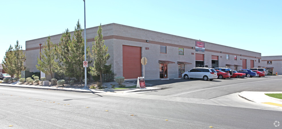 1963-1971 Whitney Mesa Dr, Henderson, NV for sale - Primary Photo - Image 1 of 1